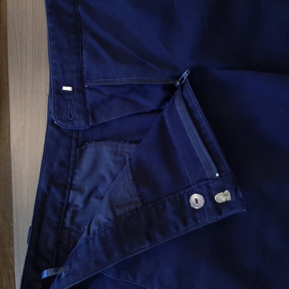 IZOD Jeans Stretch Chino Shorts Navy Blue Casual Womens Plus Size 16 Golf - Picture 5 of 10